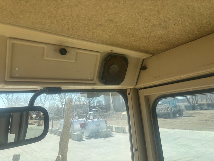 caterpillar-140h-vhp-image-34