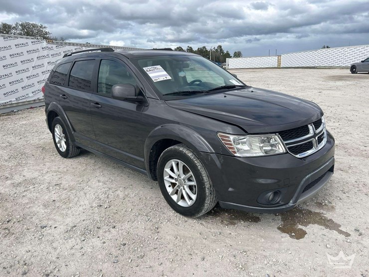 2014-dodge-journey-image-2