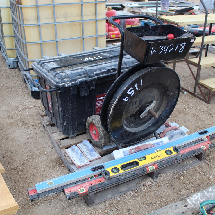 #6511 • MISC LOT OF ASSORTED ITEMS