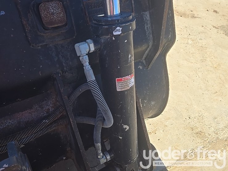 2022-case-521g-image-33