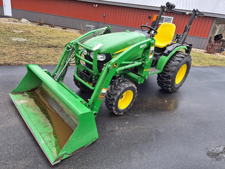 john-deere-2032r-image-2