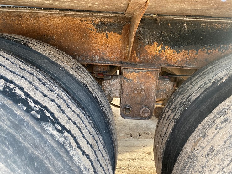 1980-trailmobile-tanker-image-17