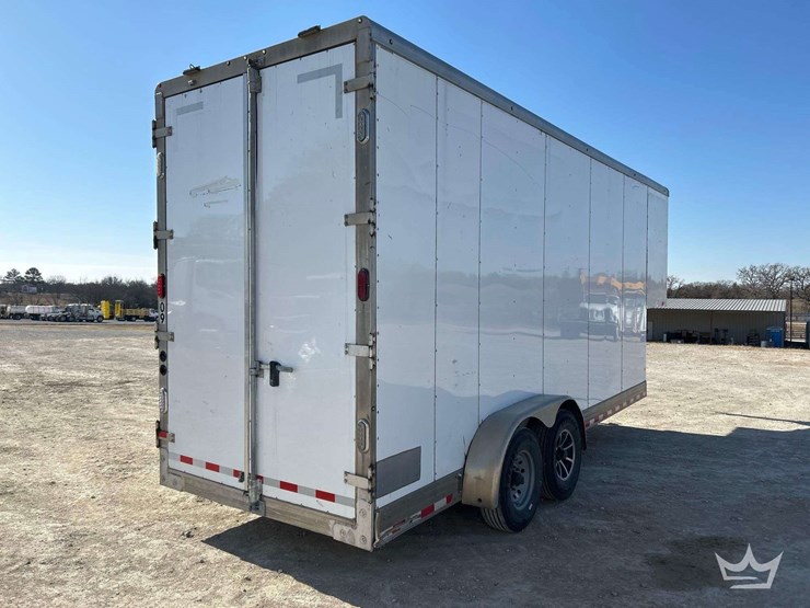 2018-sundowner-fd-306-rev-a-24ft.-t/a-enclosed-gooseneck-trailer-image-3