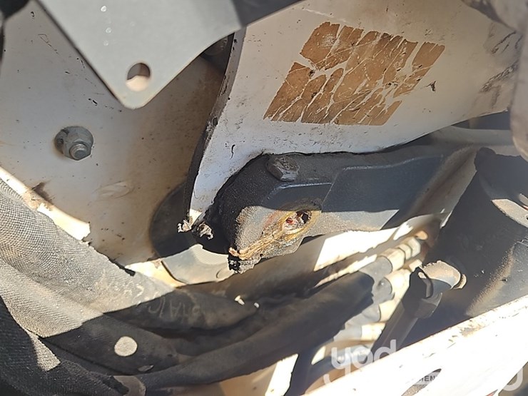 2021-bobcat-t66-image-22