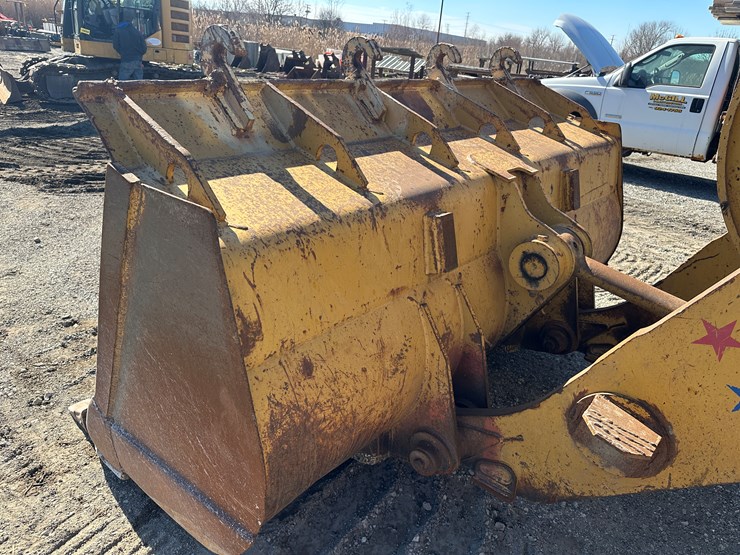 caterpillar-963-image-23