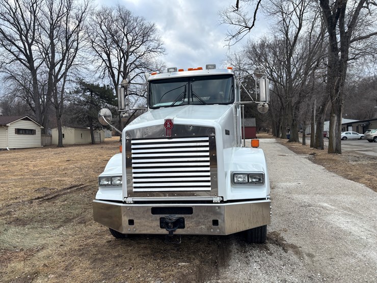 kenworth-t800-image-6