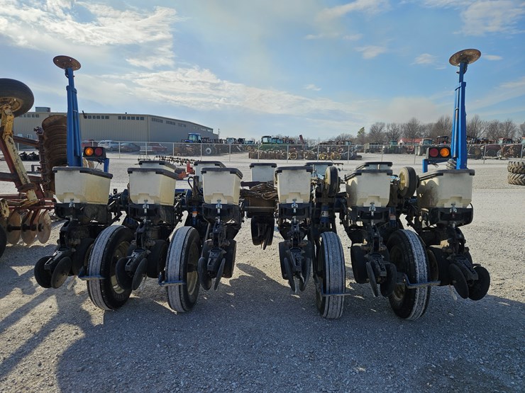 2004-kinze-3000-image-9