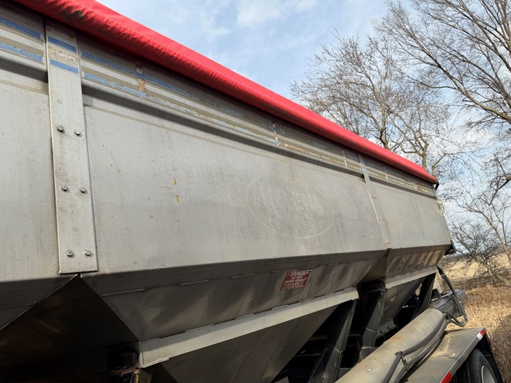 #40961-•-2011-magnolia-/-adams-t/a-fertilizer-tender-trailer-image-33