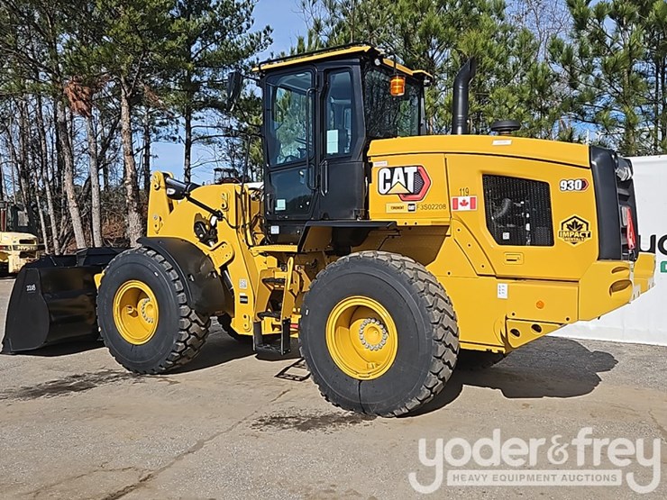 2026-caterpillar-930-image-3