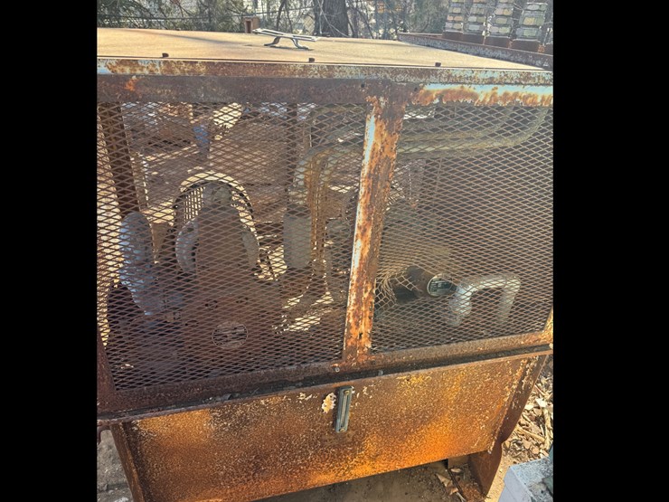 #28-•-large-two-pump-hydraulic-power-unit-image-1