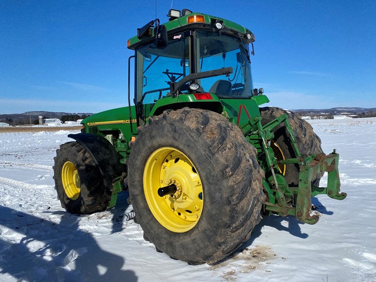 john-deere-8100-image-11