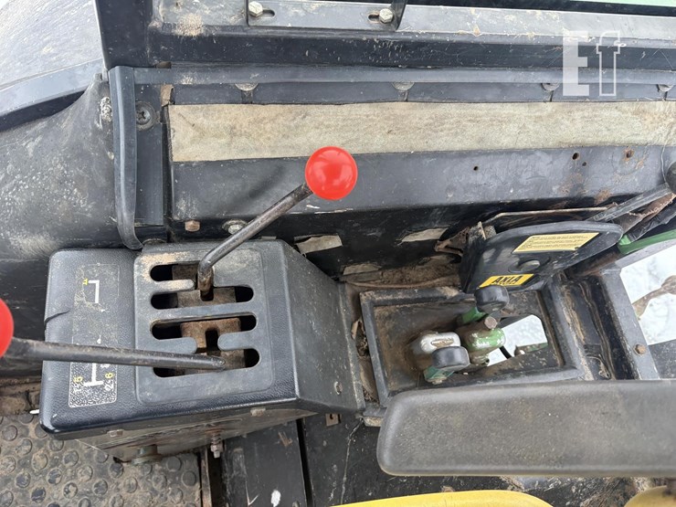 john-deere-2850-image-13