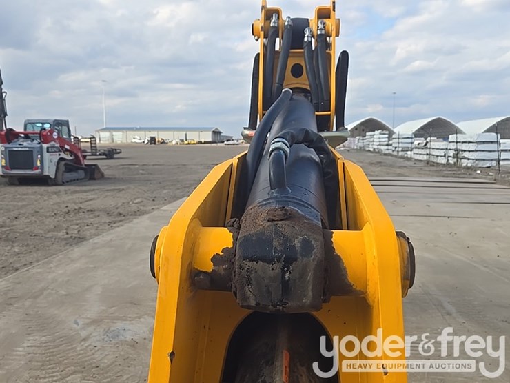 2017-jcb-3cx-image-51