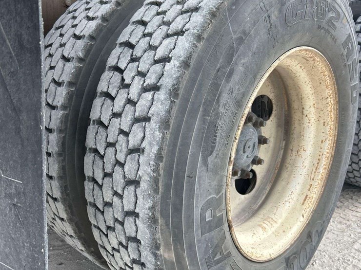 2014-international-workstar-7500-image-30