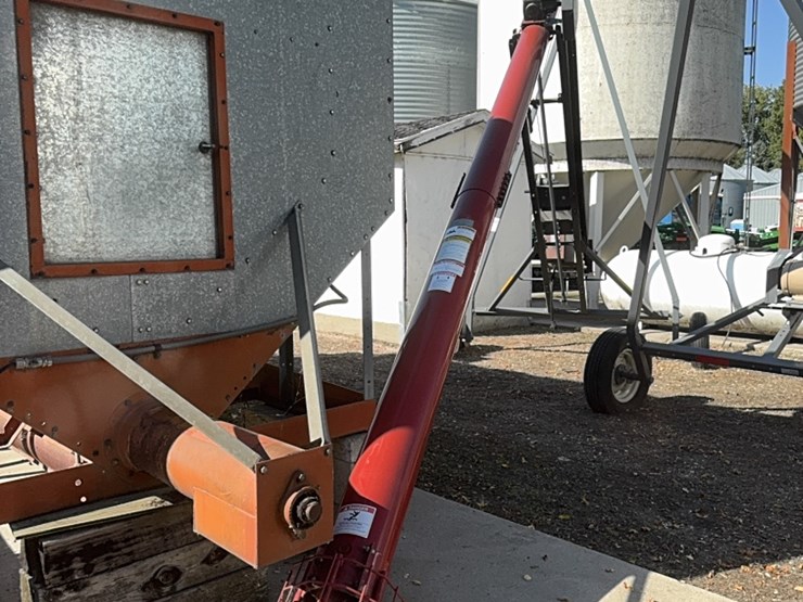 meridian-grain-auger-8“-x-46‘,-used-little,-like-brand-new,-motor-is-220-single-phase,-7.5-hp-image-1