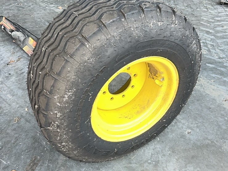 brand-new-john-deere-air-seeder-tire-and-rim,-size-is-140/55/r18-￼-image-2