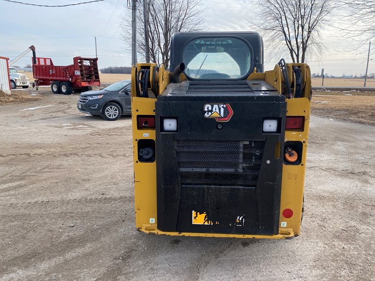 2023-caterpillar-226d3-image-9