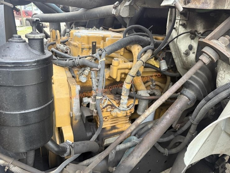 1991-caterpillar-10-image-32