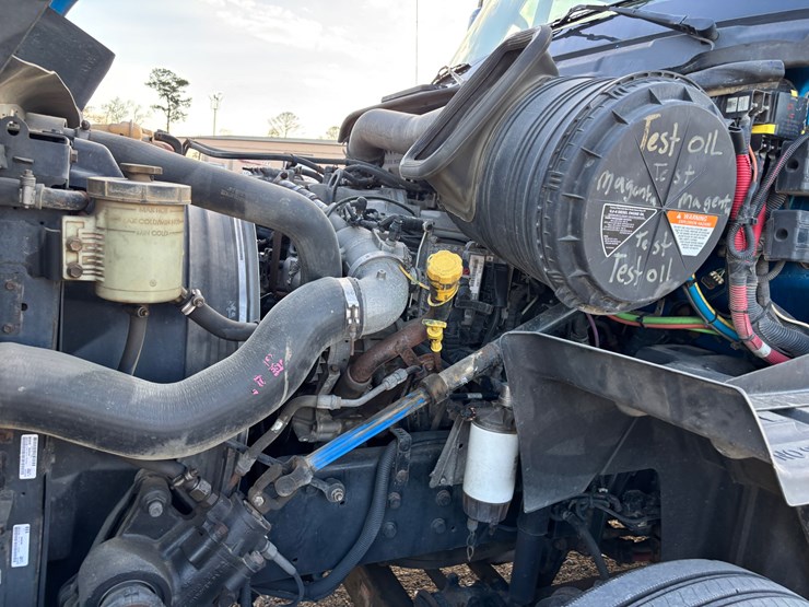 2015-international-prostar-image-11