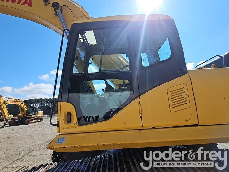 2007-komatsu-pc300-lc-image-39