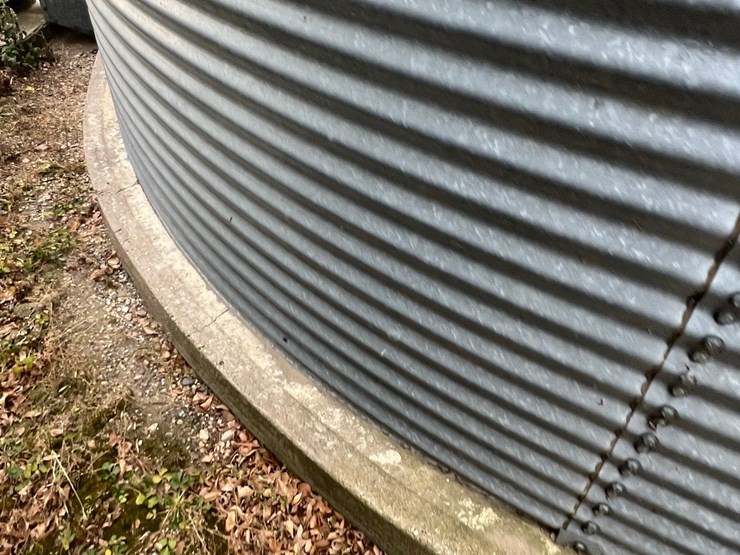 lot-25.-5,000-bu.-grain-bin-to-be-moved,-bin-fan-included,-motor-needs-some-work,-single-phase-(bin-3)-image-23