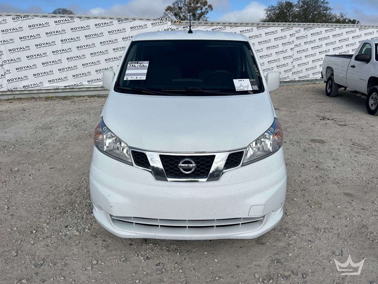 2018-nissan-nv200-image-21