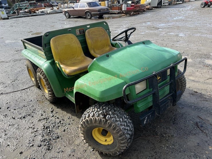 john-deere-gator-image-2