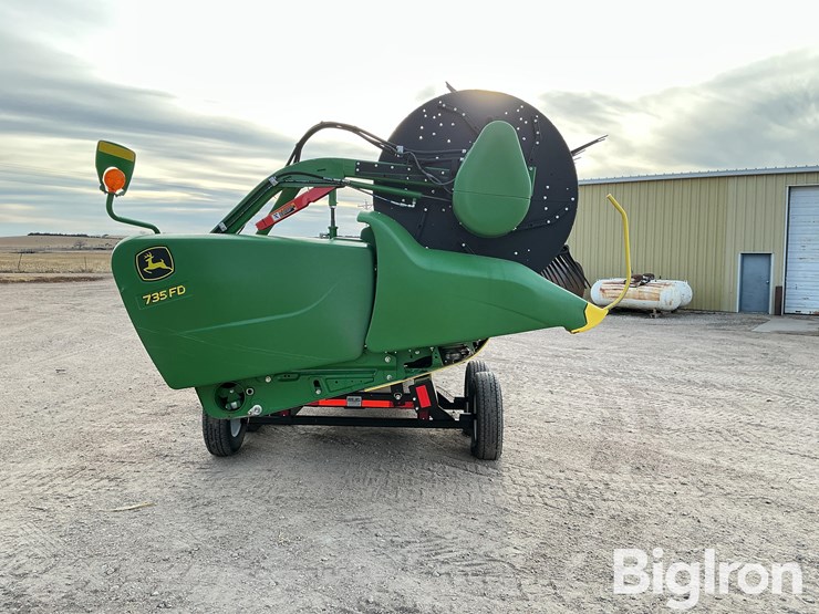 2020-john-deere-735fd-image-4