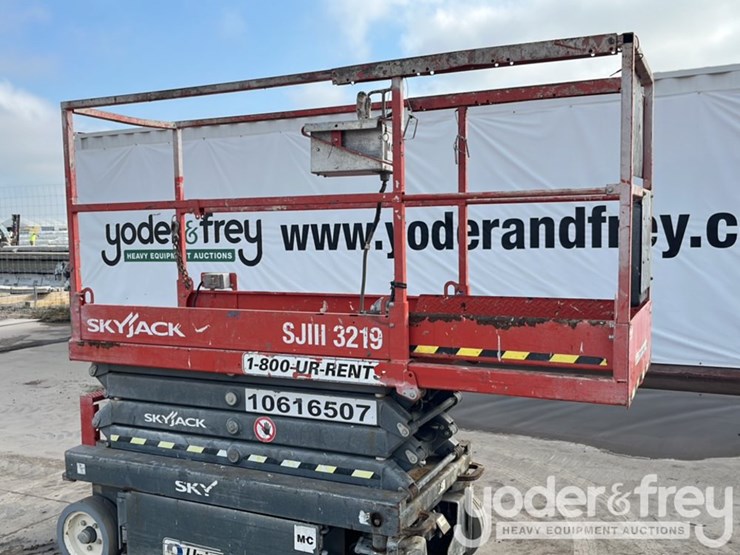 2017-skyjack-sjiii3219-image-32
