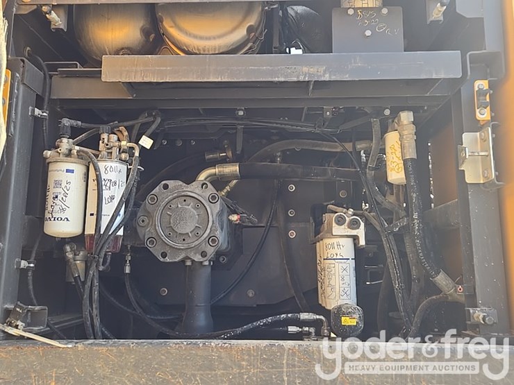 2017-volvo-ec350el-image-70