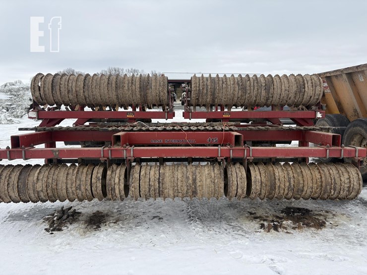 case-ih-415-image-10