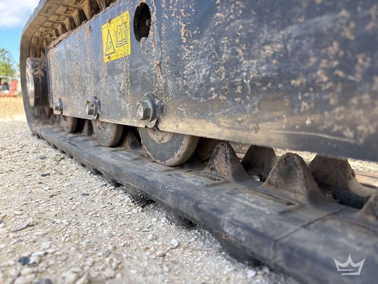 2022-kubota-u10-5-image-46