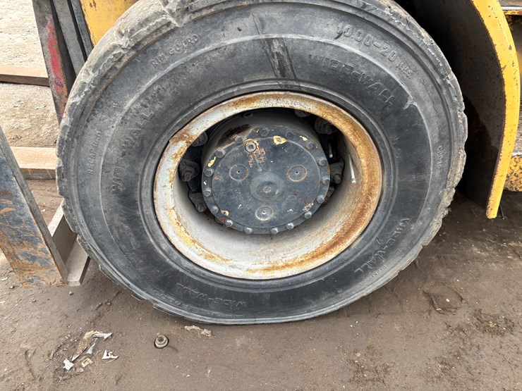 #2302-•-hyster-275-forklift-image-58