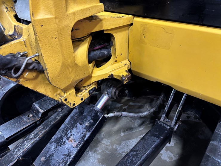 caterpillar-305-image-20