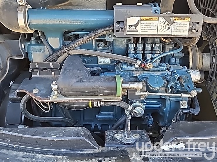 2013-bobcat-e42-image-32