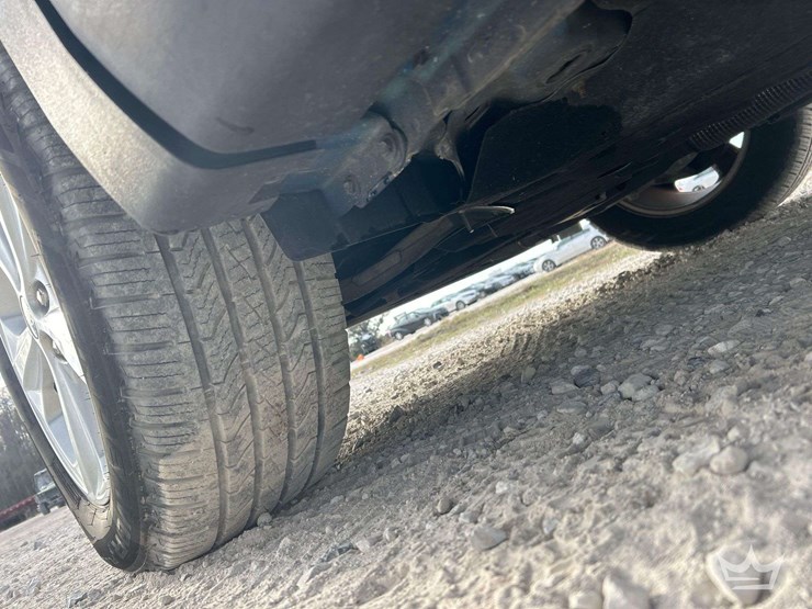 2015-ford-edge-image-18