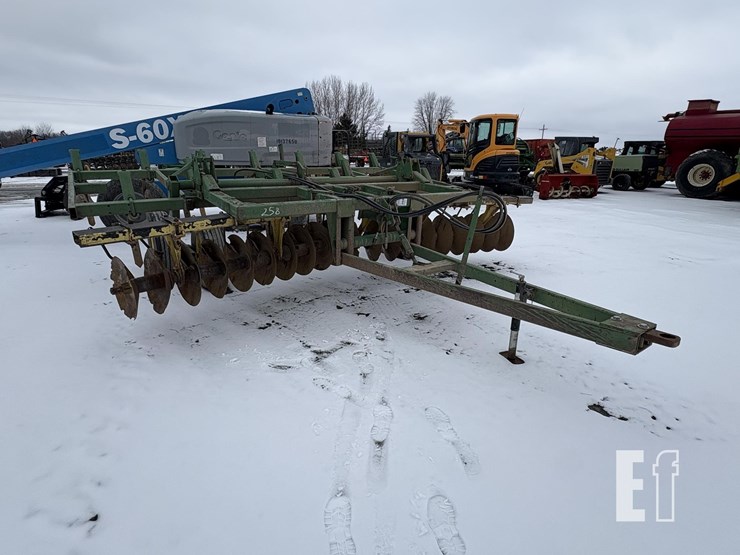 john-deere-1710-image-1