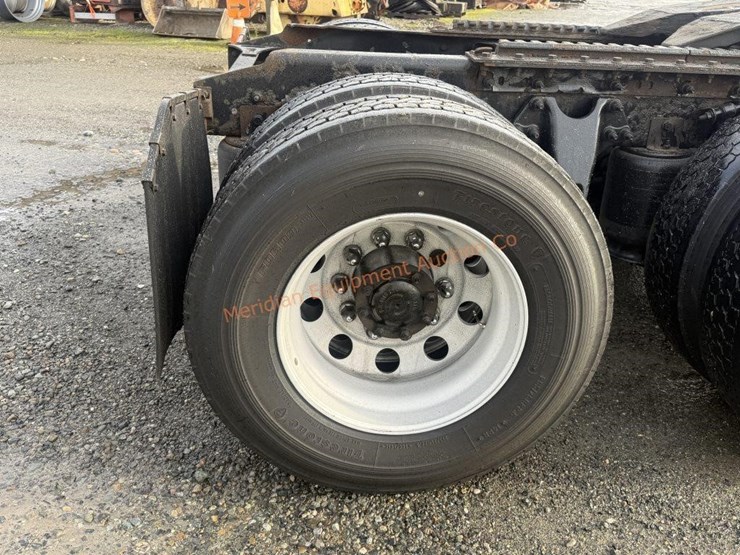 2017-international-prostar-image-74