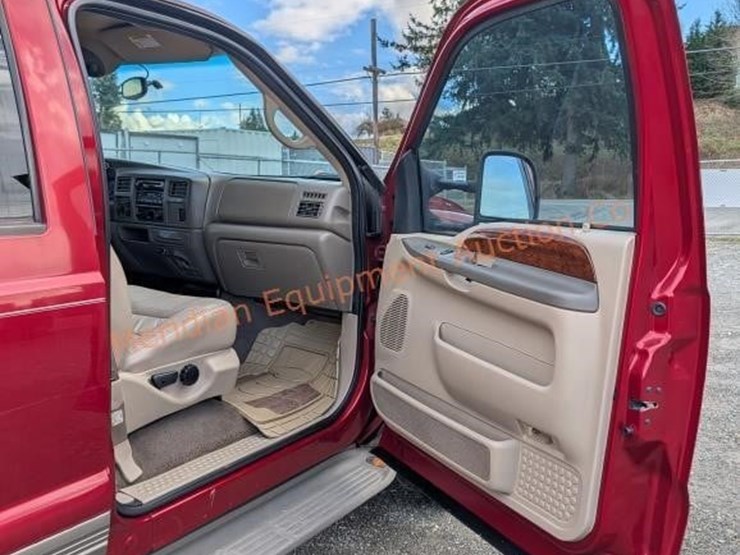 2000-ford-excursion-limited-image-38