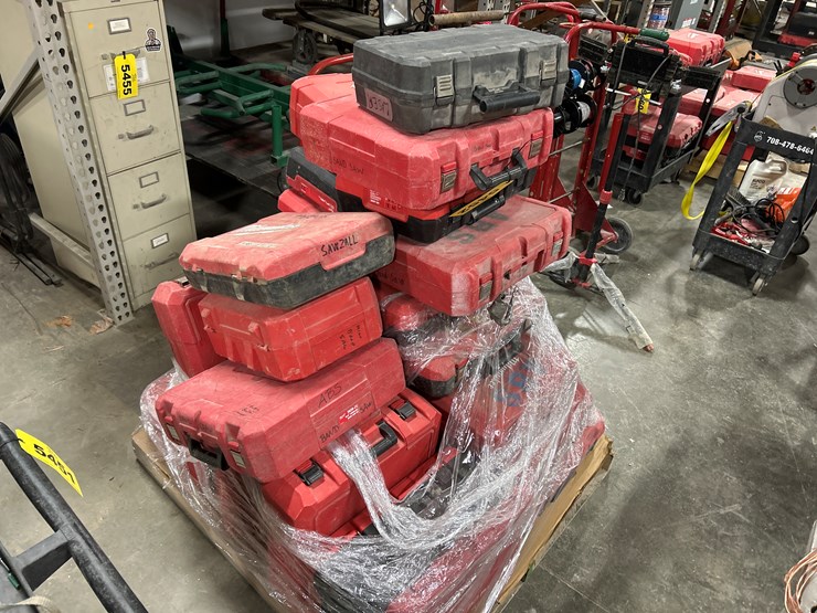 #5452-•-approx.-(25)-empty-tool-cases-image-1