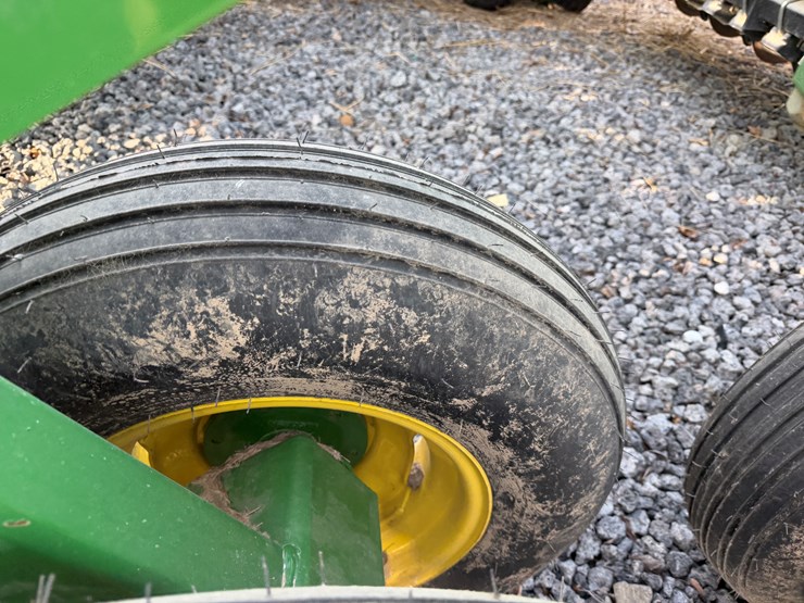 john-deere-455-image-17