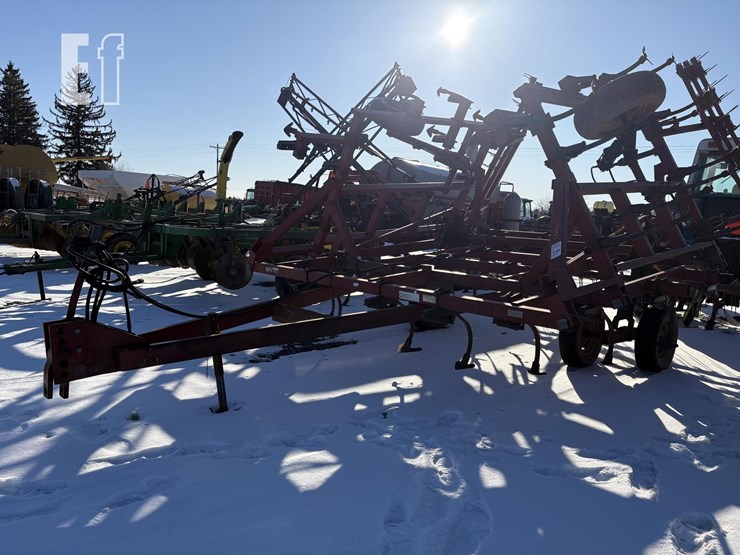 case-ih-4600-image-2