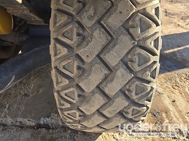 2012-kubota-rtv1140cpx-image-16