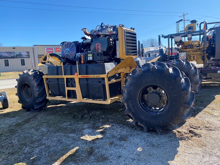 #200-•-2024-bazooka-farmstar-wolverine-lagoon-crawler-(st.-nazianz,-wi)-image-4