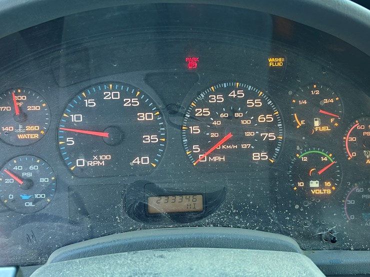 2002-international-7400-image-61