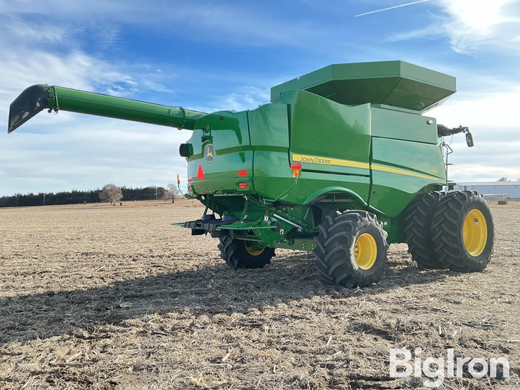 2023-john-deere-s780-image-5