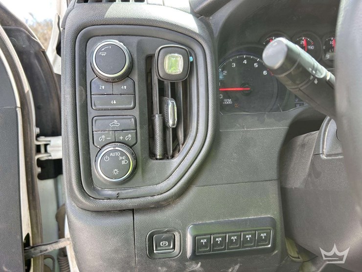 2022-chevrolet-silverado-2500-image-15