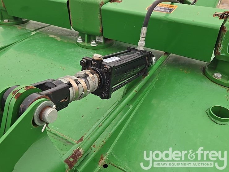 2020-john-deere-mx10-image-13