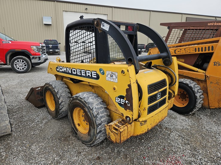1999-john-deere-250-image-18