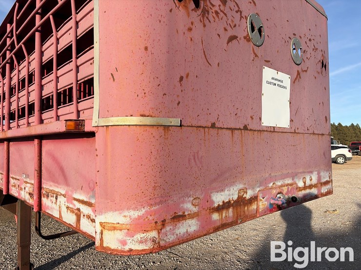 1990-gooseneck-s/a-livestock-trailer-image-11